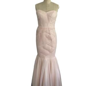 Monique‎ Lhuillier Formal Dress Size 14 Light Pink Tulle Strapless Full Length